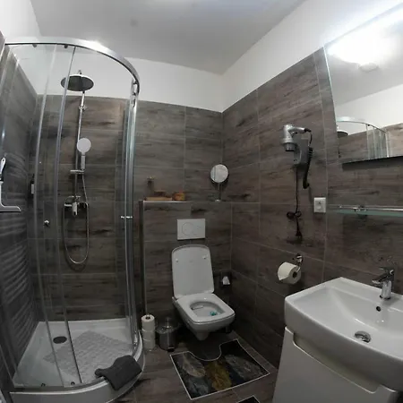 Valla & Restauracia 4* Malacky