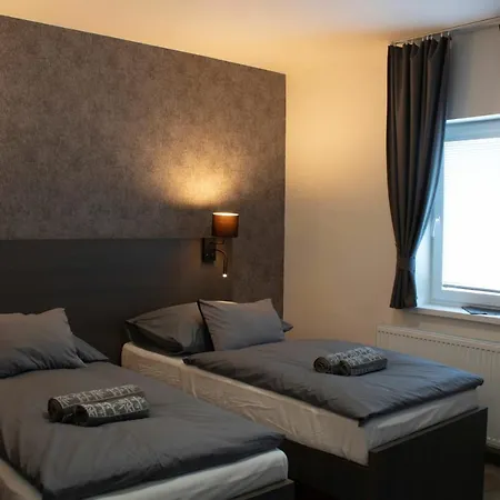 Valla & Restauracia 4*