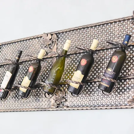 Gæstehus Valla & Restauracia Malacky