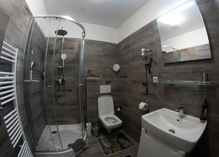 Valla & Restauracia 4* Malacky